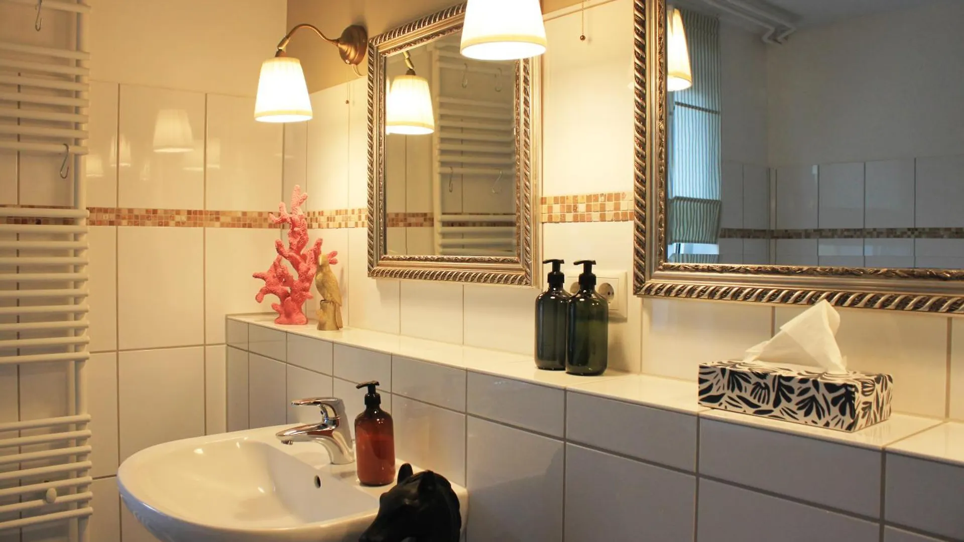 R B Apartment Hamburg Family - 108 Qm Mit Dachterrasse - Badewanne & Dusche - Kostenloses Parken - 2 Schlafzimmer